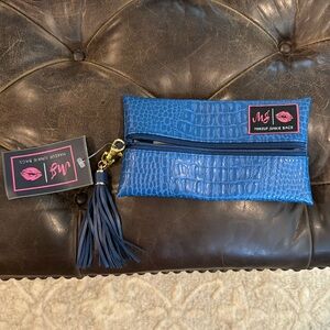 Make up junkie bag nwt